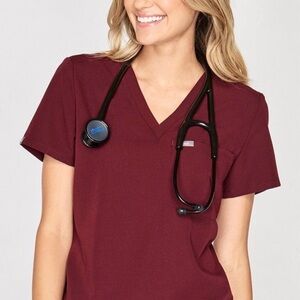 Figs Scrubs Burgundy Set (2xl top, XL bottoms)